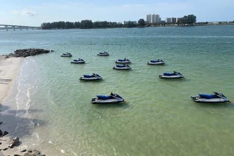 30 Minutes Jet Ski Rental at Holiday Inn Clearwater Beach