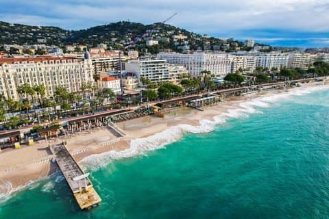 Cannes City and Culinary Delights Tour from Cruise Port