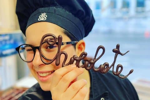Express Visit of a Real Bean-to-Bar Chocolate Factory in Brussels