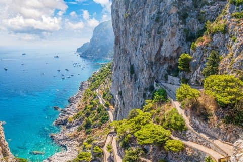 Restauranter i nærheten av Medieval Capri Private Shore Tour