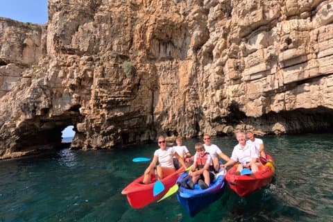 Pula: Kayak & Hiking Adventure to a Coastal Fort