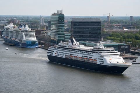 Amsterdam Cruise Terminal a Hotel Trasferimento di lusso privato