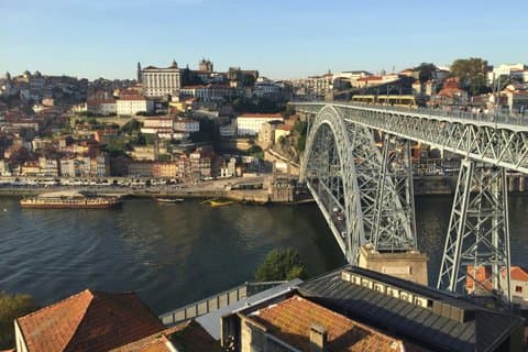 Lisbon to Porto Private Scenic Transfer – Direct, 2 or 3 Stops