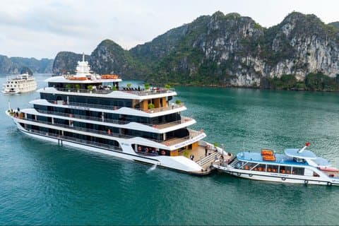 Halora Nova Cruise 2D1N Luxury Ha Long BayとLan Ha Bay Cruise
