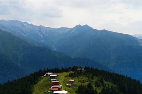 Private Hıdırnebi Plateau and Çal Cave Tour from Trabzon