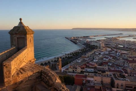 Ontdek Alicante en de Costa Blanca : een zelfstandige tour