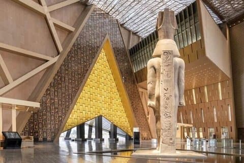 Private Tour Egyptian museum ,Hanging Church & Castle Saladin including lunch