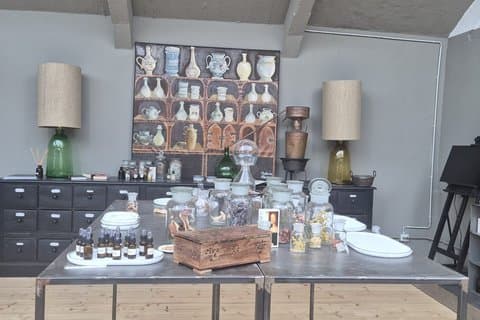 Create Your Own Perfume and Rooftop Aperitivo in Florence