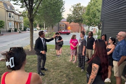 Walk Among Us : die Salem Horror Tour