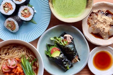 Arashiyama Vegano Ramen & Sushi & Matcha : Cocina casera real (Max 4)