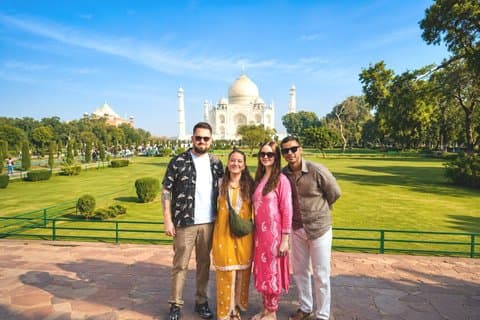 Excursión privada de 2 días a Taj Mahal Sunrise & Agra desde Delhi