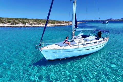 Semi private half day cruise to the blue lagoon