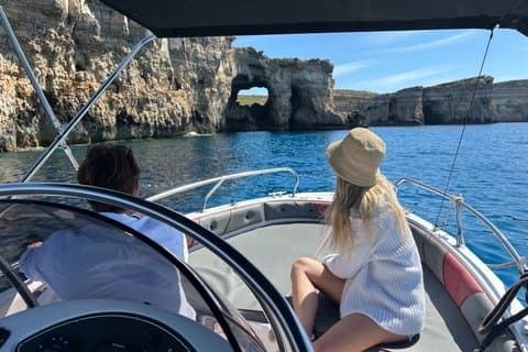 Private Boat Trip to Comino Blue Lagoon with Swim Stops and Caves