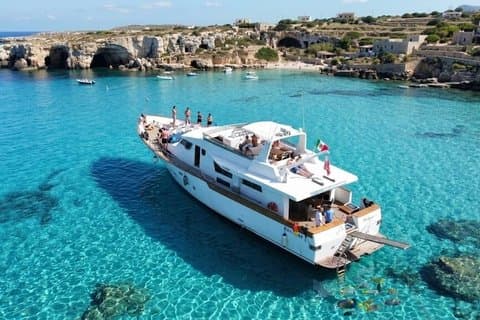Excursion sur le yacht Shalimar IV