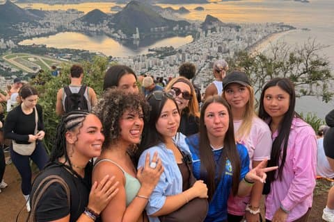 Hotéis em Morro Dois Irmãos