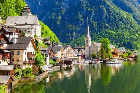 Vanaf Wenen Hallstatt Salzburg en Melk Abbey Privédagtour