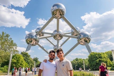 Privat heldagstur i Bryssel med inträde till Atomium och lunch