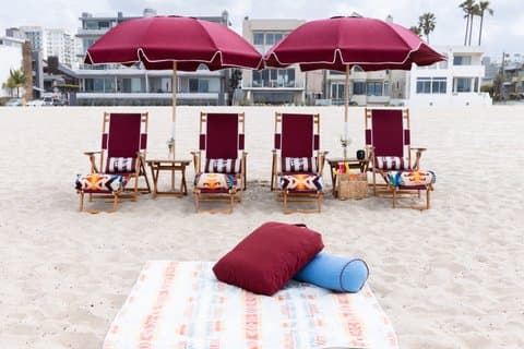 Fete för fyra lyxiga Beach picknick och Concierge upplevelse