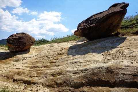 Private Buzau Geopark Tour Vulcões de lama e pedras vivas