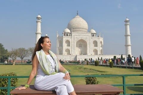 Taj Mahal Sunrise Tour från Delhi