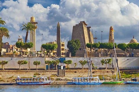 Luxor Ganztagestour Ost- und Westjordanland mit Fahrt mit Sonnenaufgang