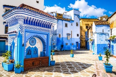 タンジェ発ブルーメディナ訪問付きシェフシャウエン日帰り旅行