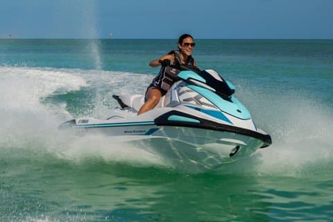 Sport acquatici e noleggio barche