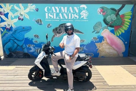 Location scooter 125cc Cruise Port à Grand Cayman
