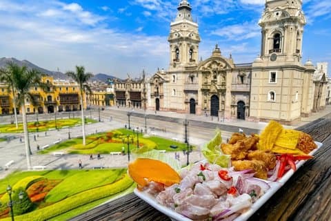 All-Inclusive-Gastronomietour mit historischem Zentrum und Miraflores
