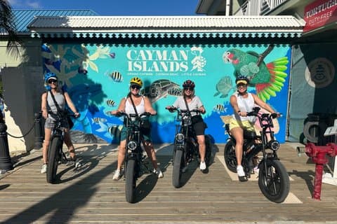 Explorez Grand Cayman sur une moto électrique Premium (Ride Your Own)