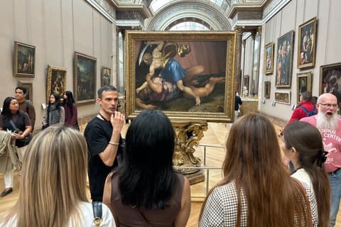 Paris Louvren Museum Halvprivat rundtur