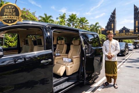 Bali : Privater Flughafentransfer DPS ⇆ Ubud/Kuta/Denpasar/Seminyak