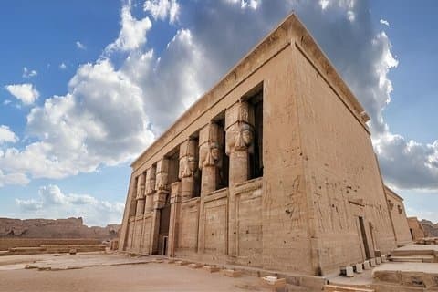 Private Transport from Luxor to Hurghada with Dendera Temple