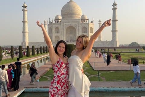 Excursión de un día al Taj Mahal desde Delhi en tren superrápido