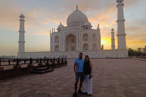 Samma dag Taj Mahal resa från Delhi