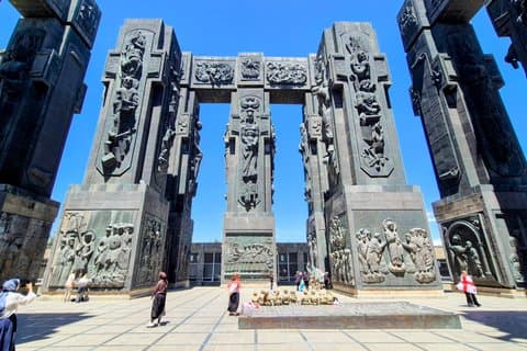 Ciudad de Tiflis, ciudad de Mtskheta y monasterio de Jvari: Desde Kutaisi