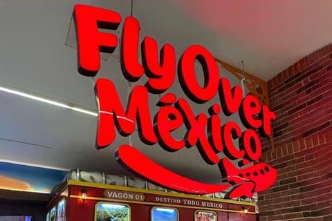 Tour esclusivo FlyOver Mexico: volo e stanze immersive