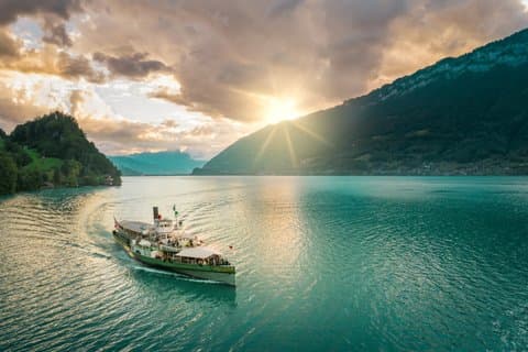City Lake e Mountain Sightseeing Tour em Interlaken