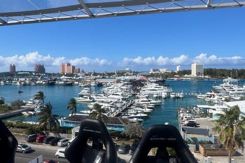 Soluppgång Upplevelse i Bahamas över utsikt över Atlantis Hotel