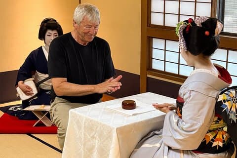 Privé Kyoto Geisha en Maiko Lunch met Dans voor maximaal 4 Gasten
