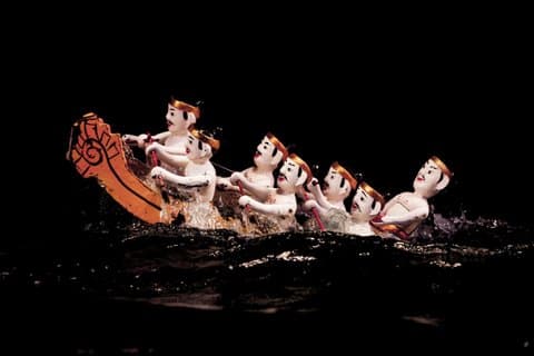Espectáculo privado de marionetas de agua y crucero para cenar Ciudad de Ho Chi Minh