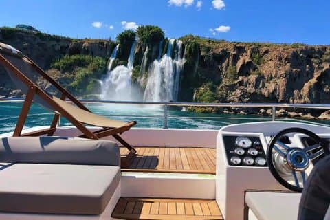 Privat Motor Yacht Day Charter i Antalya