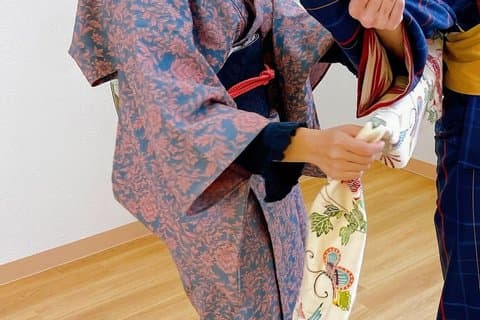 Vintage Kimono Experience