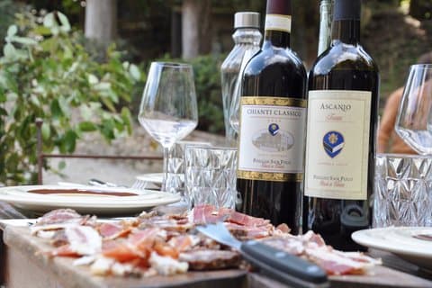 Cata de vinos Chianti en Castello di Orgiale