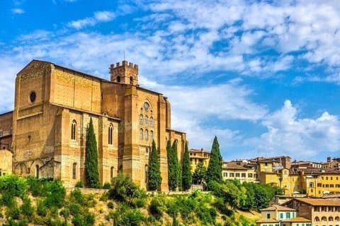 Siena Mysterious Holistic Audio Tour between Legends and Secrets