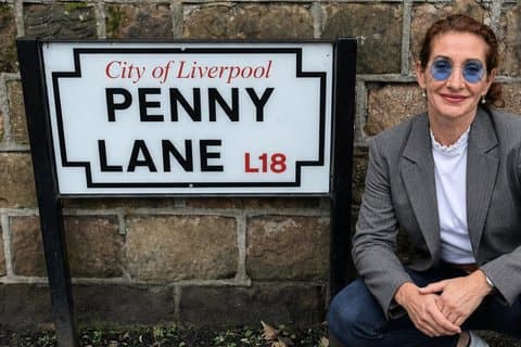 Private Liverpool Beatles Taxi Tour + Cavern Final