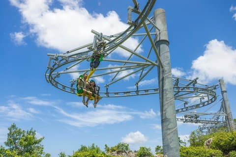 Transfert privé vers Mystic Mountain Jamaïque depuis les hôtels Negril