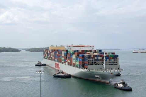 Stillehavet til Atlanterhavet over Panama Isthmus og Caribbean Locks