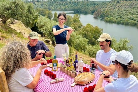 Exklusive Olivenöl- und Paella-Verkostung auf einem Familiengut