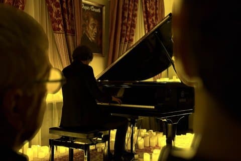 Chopin Candlelight konsert med vin i Krakow
